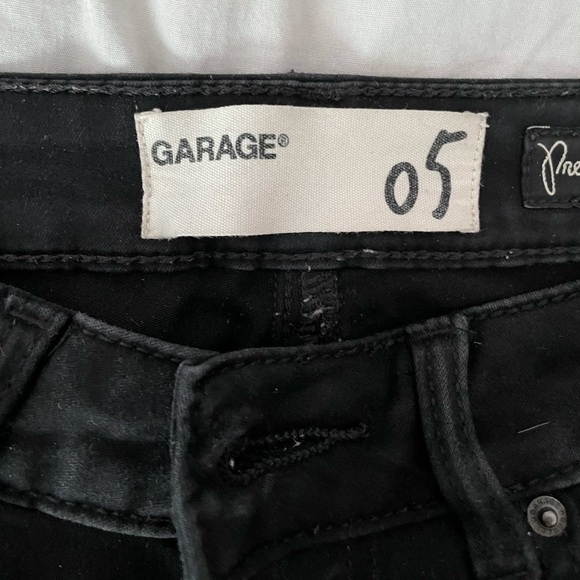 Garage Super Soft Mid-Rise Jeans - Picture 6 of 6